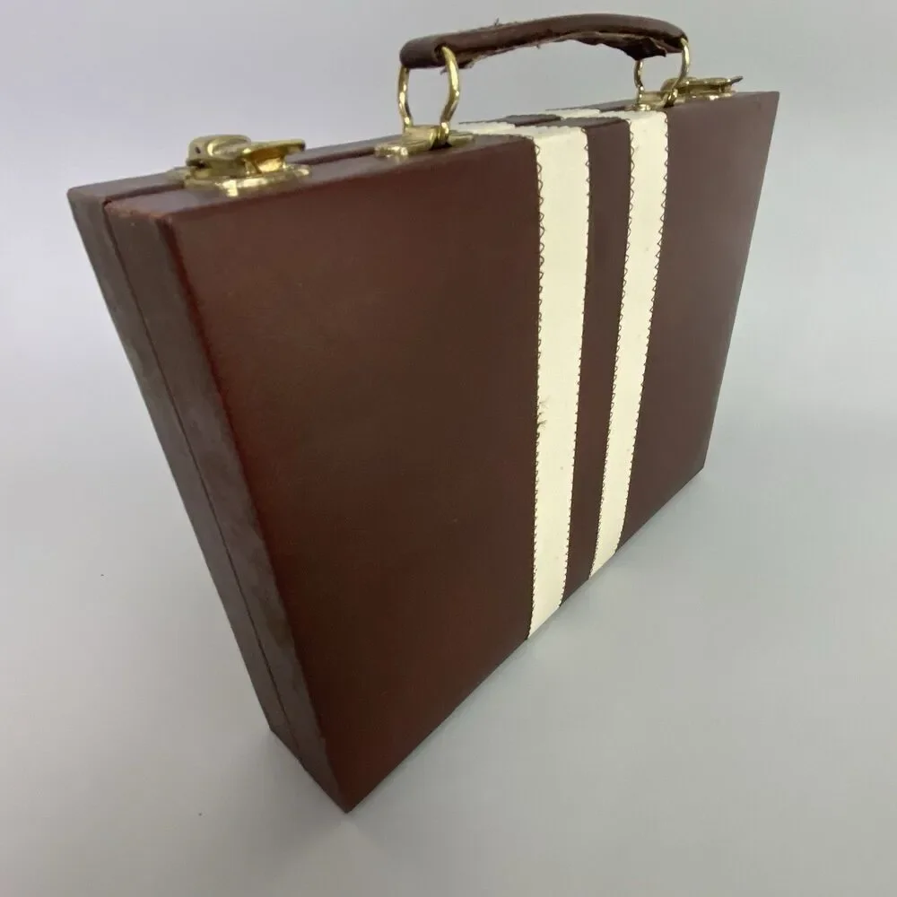 Vintage Backgammon Set Brown Travel Case Complete Dice Chips Folding Board New - Picture 10 of 13